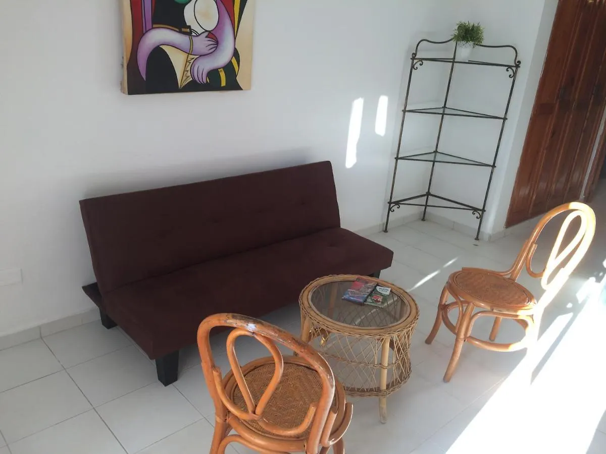 Boxy Villa Apartments بونتا كانا